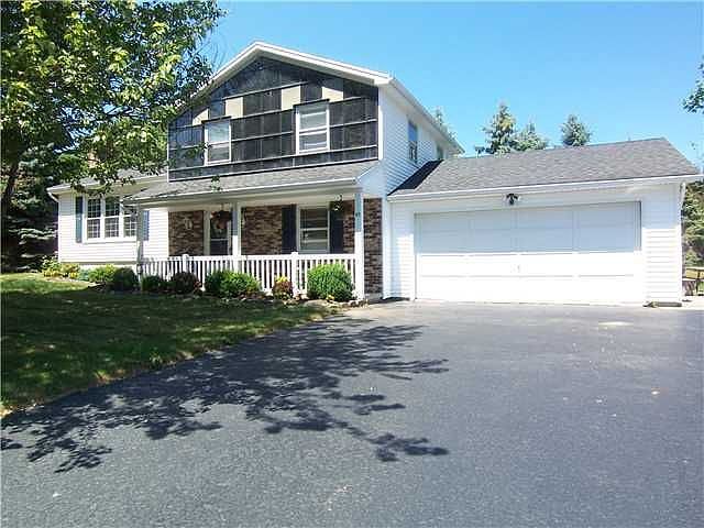 1st image of 83 Rolling Meadow Dr S