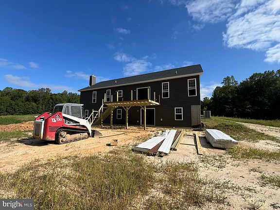 2nd image of 8340 Moncove Ln