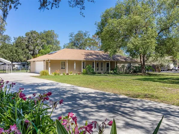 8222 Spruce Ln, Lakeland, FL 33809