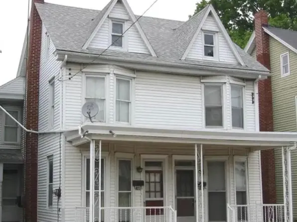144 Church Ave, Ephrata, PA 17522