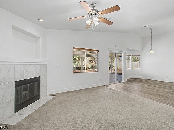 4th image of 1424 Iris Kelly Ave