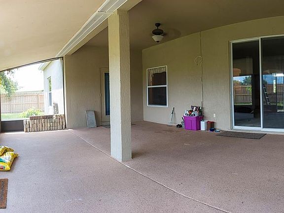 3rd image of 515 Lake Villa Way
