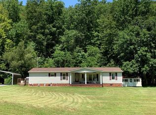899 Lorton Lick Rd, Bluefield, WV 24701