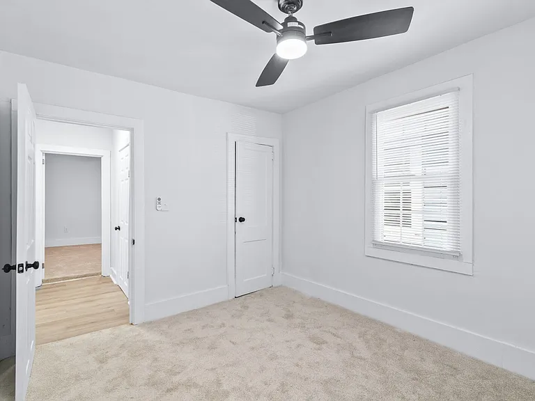 2207 Marshall Ave — Photo 33