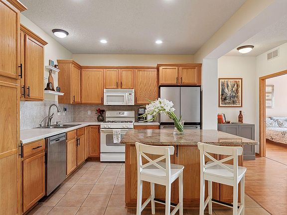 5th image of 3600 Wooddale Ave #203