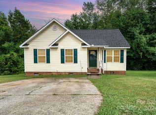 2028 Slater Springs Dr, Charlotte, NC 28216