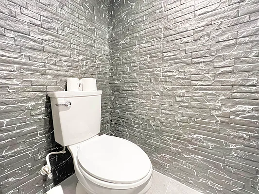 Rented by Doorway NYC, LLC | media 21