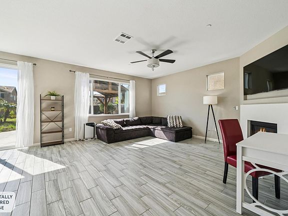 5th image of 607 Guild Road