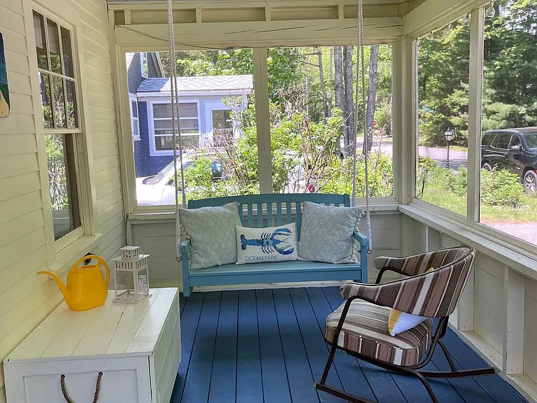 15 Tioga Ave — Photo 18
