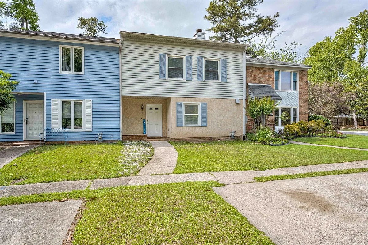 Building Photo - 3003 Creek View Ct
