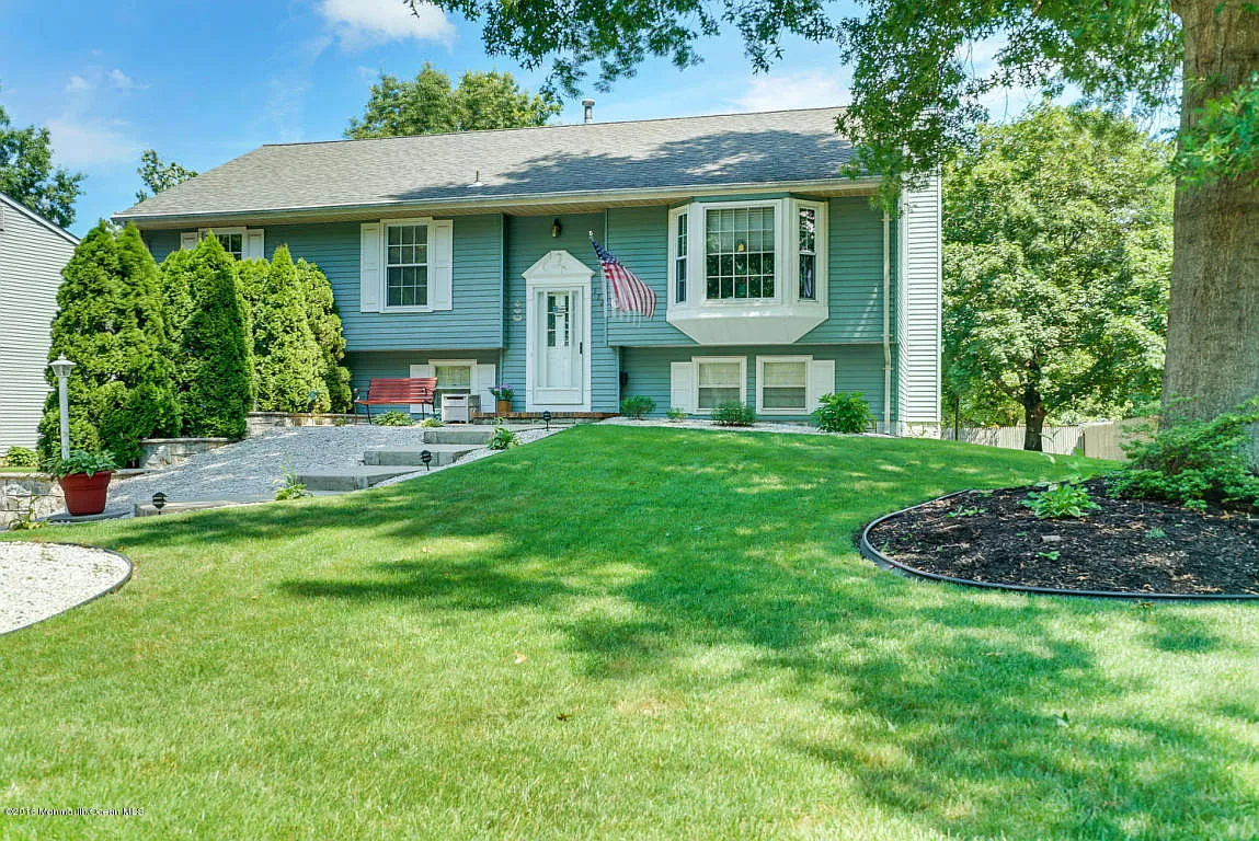 172 Weldon Rd photo 1