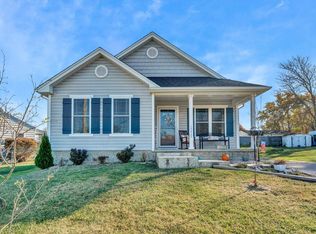 2229 Larchwood St NE, Roanoke, VA 24012