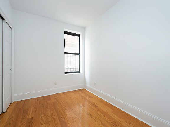4th image of 1059 Union St APT 1A