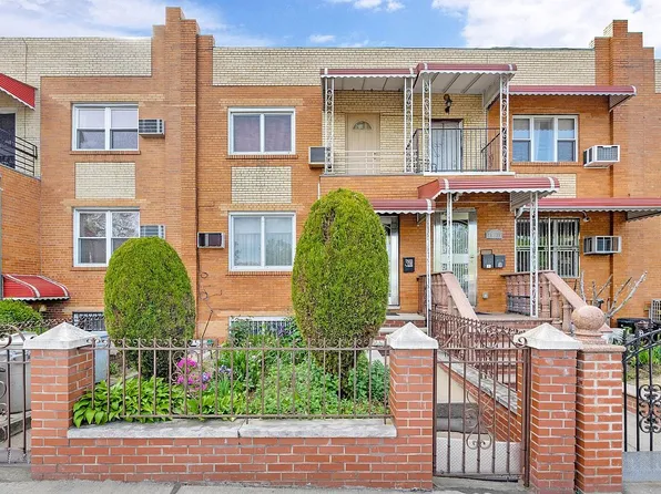 7933 Grand Ave, Elmhurst, NY 11373