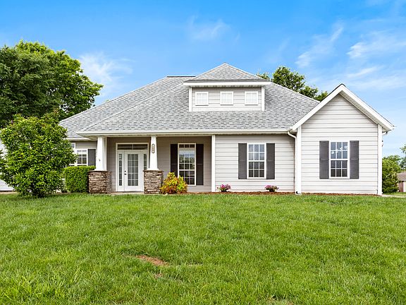 3rd image of 180 Ellen Court