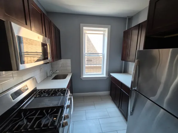 662 Avenue A, Bayonne, NJ