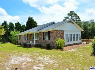 321 W Old Camden Rd, Hartsville, SC 29550