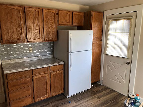 3rd image of 366 Woodmere Ave SE #2