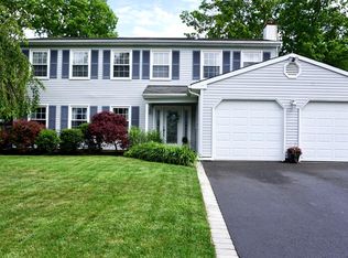 162 Village Rd, Toms River, NJ 08755