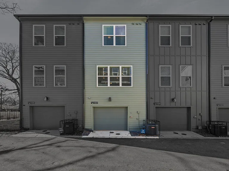 1427 Hazy Way SE — Photo 28