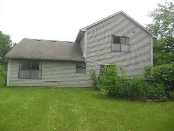 2nd image of 3902 Bonn Dr