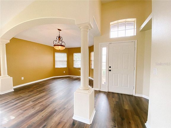 5th image of 15403 Lake Bella Vista Dr