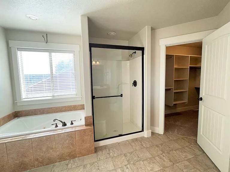 709 N Saddlebrook Way — Photo 41