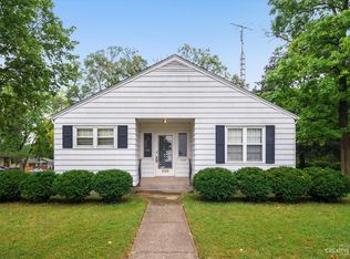 595 Binder St, Aurora, IL 60505