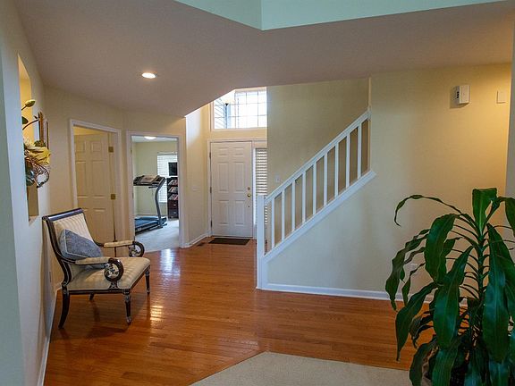 5th image of 5554 Gallery Park Dr #17