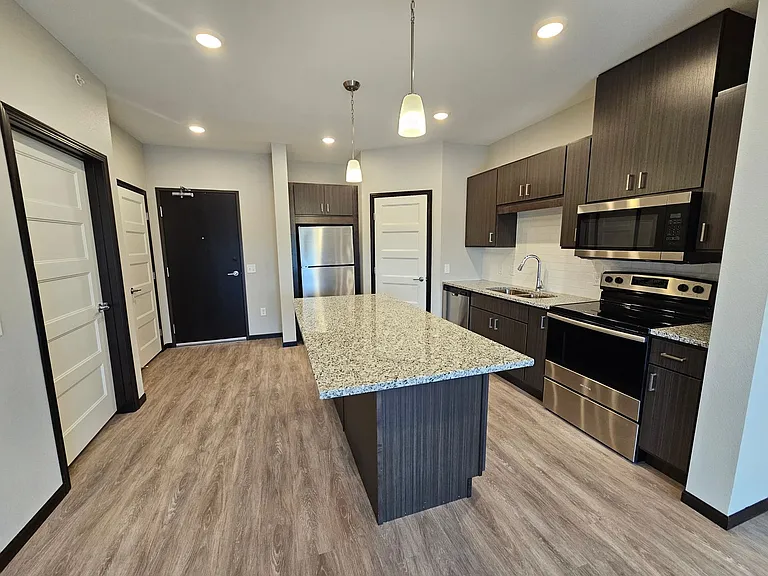 Block 25 Lofts — Photo 9