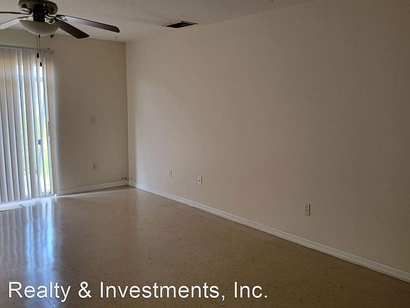 5th image of 2609 Icabod Ct