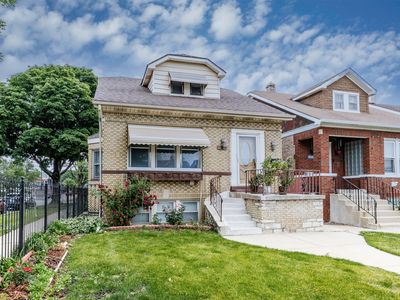 2559 N Parkside Ave, Chicago, IL, 60639