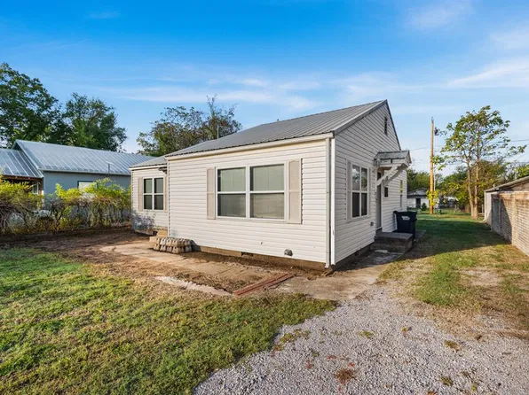 1327 Eureka St, Seminole, OK 74868