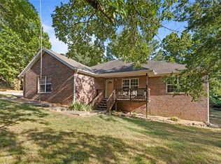 10395 NE Jeter Rd, Fayetteville, AR 72701