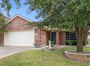 1109 Nighthawk Rd, Fort Worth, TX 76108