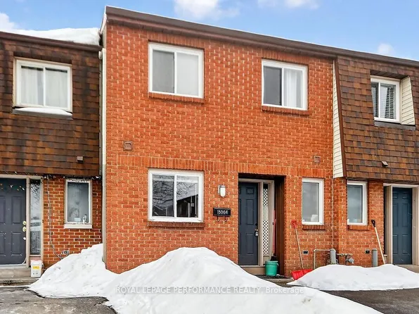 3064 Olympic Way #9, Ottawa, ON K1T 1Y6
