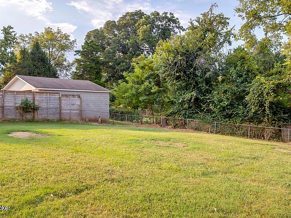 5th image of 7305 Tangelo Dr