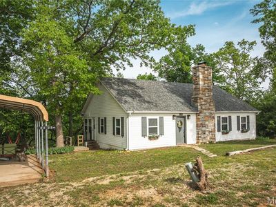 2023 Welch Dr, Hermann, MO, 65041