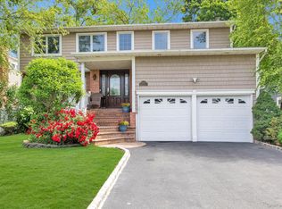 2635 Merrick Ave, Merrick, NY 11566