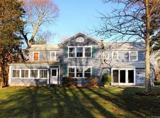 25 8th Ave, Milford, CT 06460
