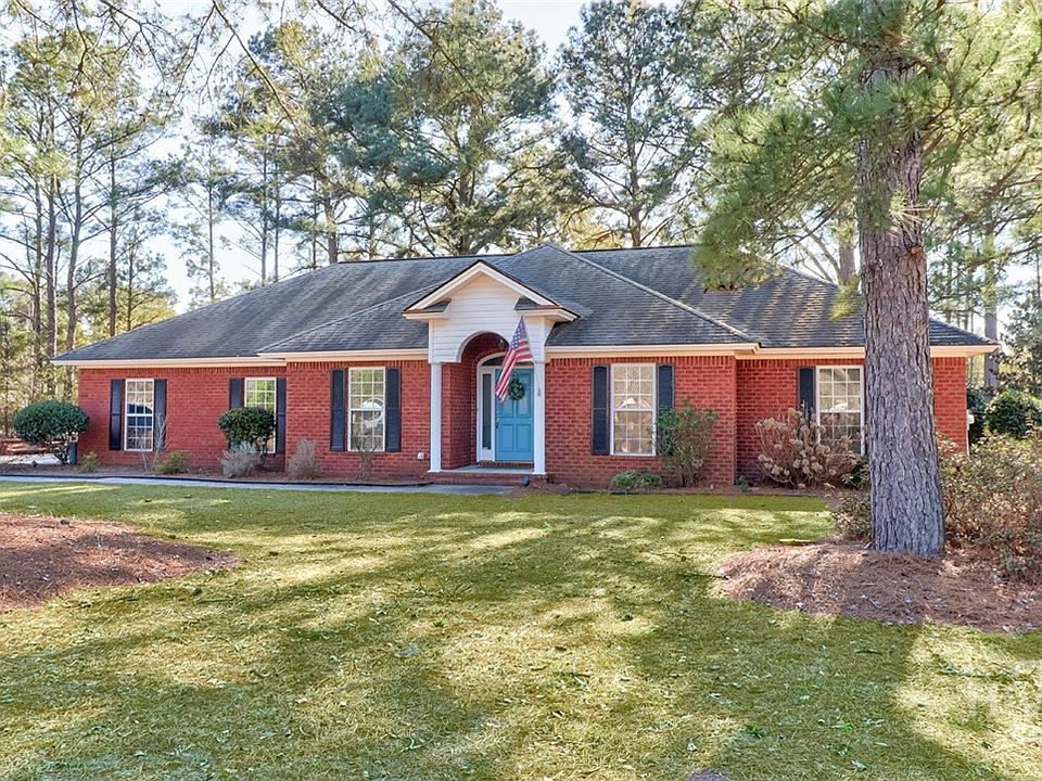 1st image of 114 Village Drive