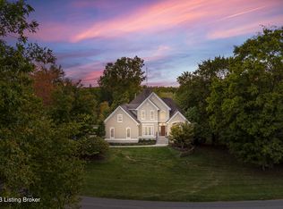 57 Persimmon Ridge Dr, Louisville, KY 40245