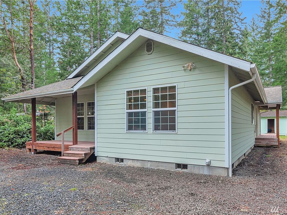 1st image of 71 NE Madrona Ct