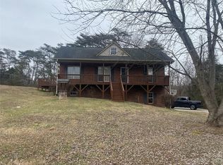 3680 Rocky Rd, Lenoir, NC 28645