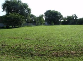 221 Autumn Ln, Madisonville, TN 37354