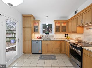 1618 Martha Ter, Rockville, MD 20852