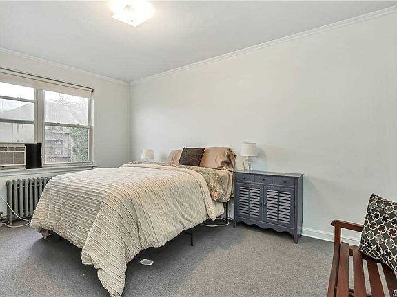 5th image of 30-54 49th St