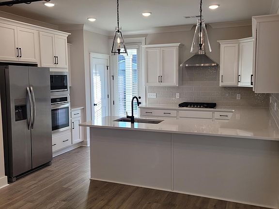 4th image of 3533 Madrid Way Lot 137