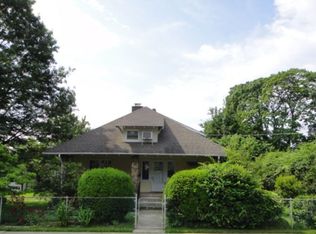8 Bogart Ave, Port Washington, NY