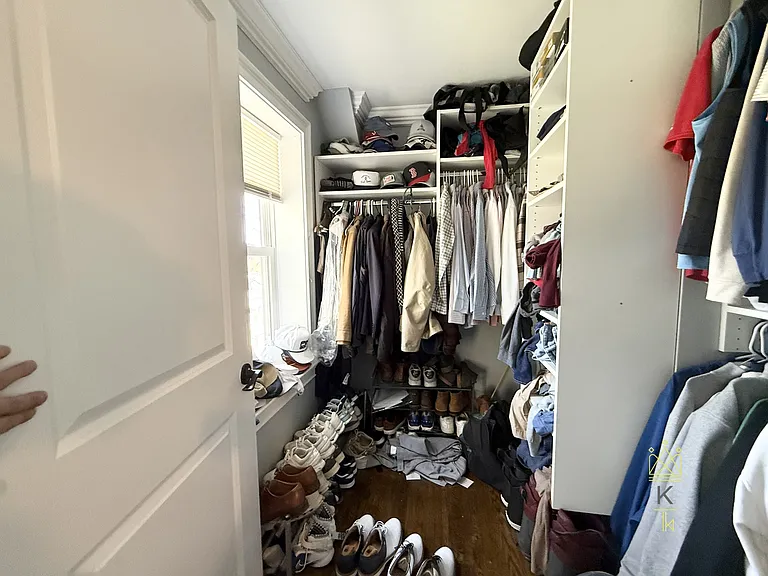 8 Nira Ave #3 — Photo 5